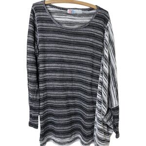 FP BEACH Black White Knit Stripe Slouchy Beach Pool Coverup Poncho Size Large